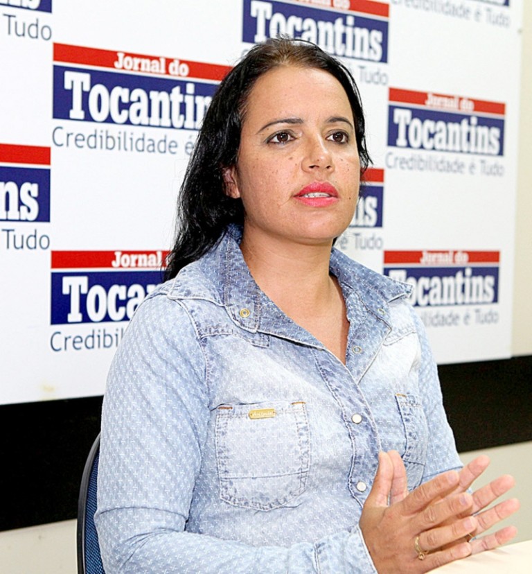 Contrato milionário provoca polêmica