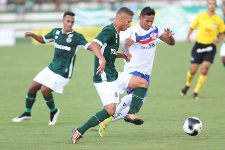 Goiás tem vitória tranquila sobre Itumbiara