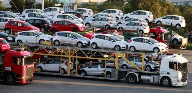 Crise derruba vendas de veículos novos em GO