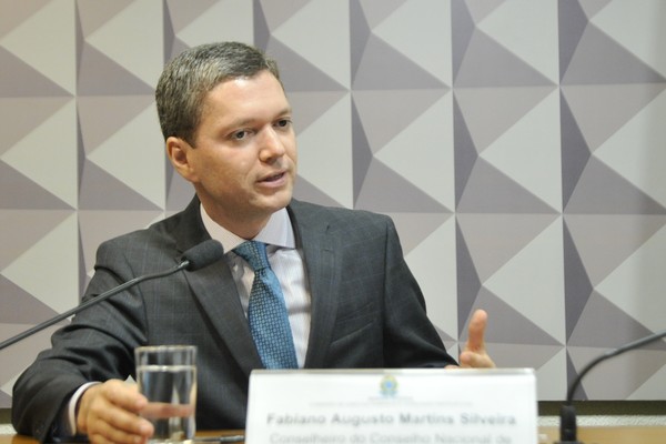 Gravações de Sérgio Machado derrubam segundo ministro do governo Temer