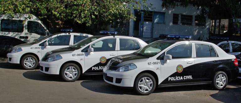 Polícia pede informações sobre jovem que sofreu estupro coletivo