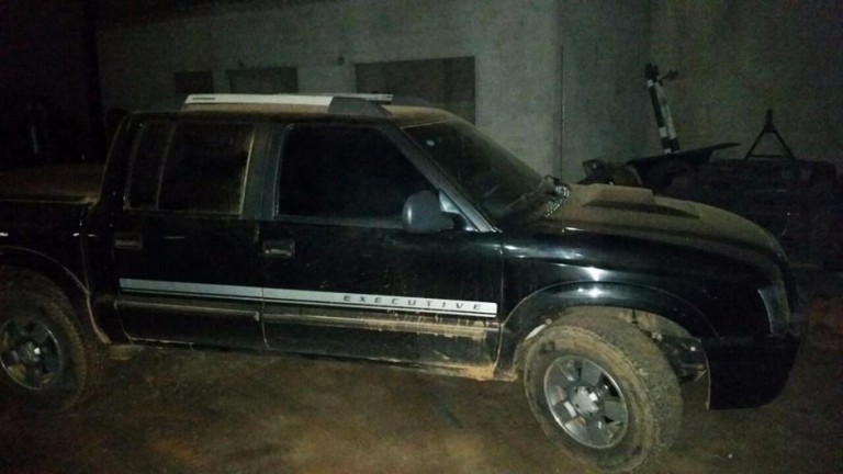 Polícia fecha desmanche de carros no Bairro São Franscisco