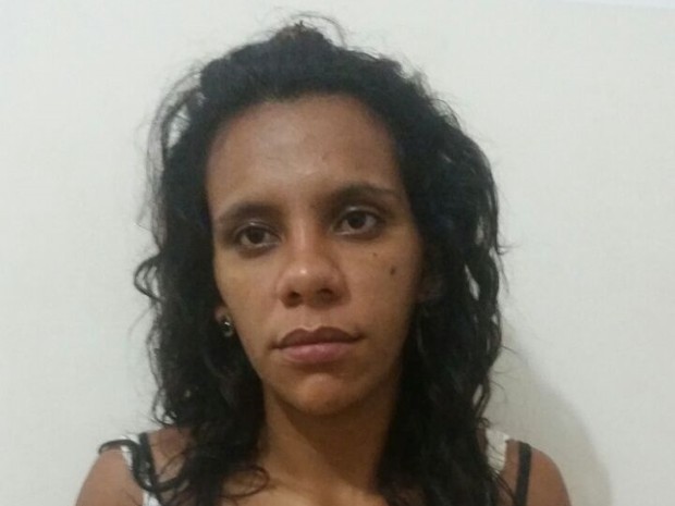 Jovem grávida é presa em ônibus transportando 15 kg de maconha