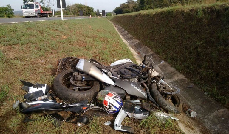 BMW é flagrada a 204 km/h na BR-060, entre Jataí e Rio Verde