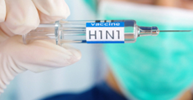 Polícia indicia servidoras por desviar e vender vacinas contra H1N1, em GO