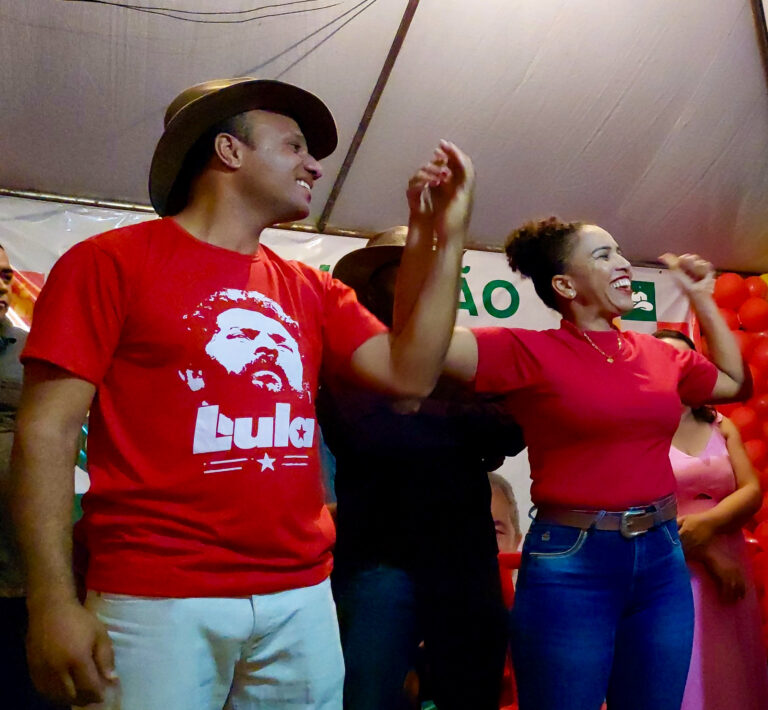 Júnior de Jaime e Sureia Araújo homologam candidatura à Prefeitura de Paranã