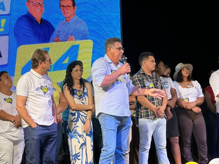Em comício lotado em Palmeirópolis, professor Daniel Rosa confirma virada e renova a esperança da população por mudança