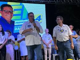 Professor Daniel Rosa (UB) se emociona com multidão em Campanha por Mudança em Palmeirópolis “será uma gestão para todos”
